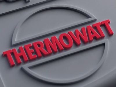 Logo in rilievo "THERMOWATT" in rosso su sfondo grigio